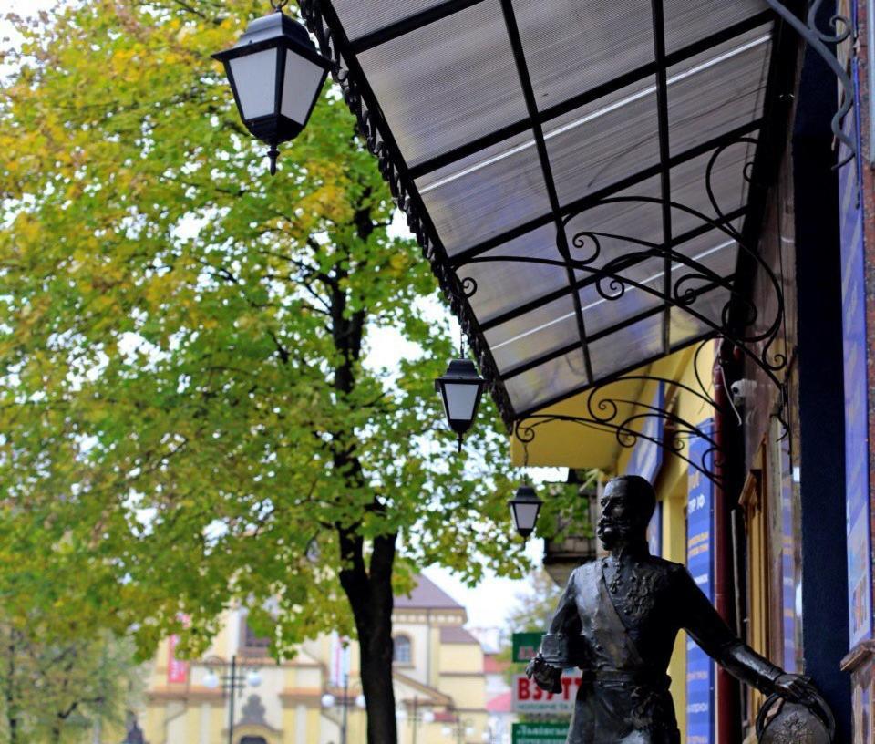 Franz Hotel&Restaurant Ivano-Frankivsk Eksteriør billede